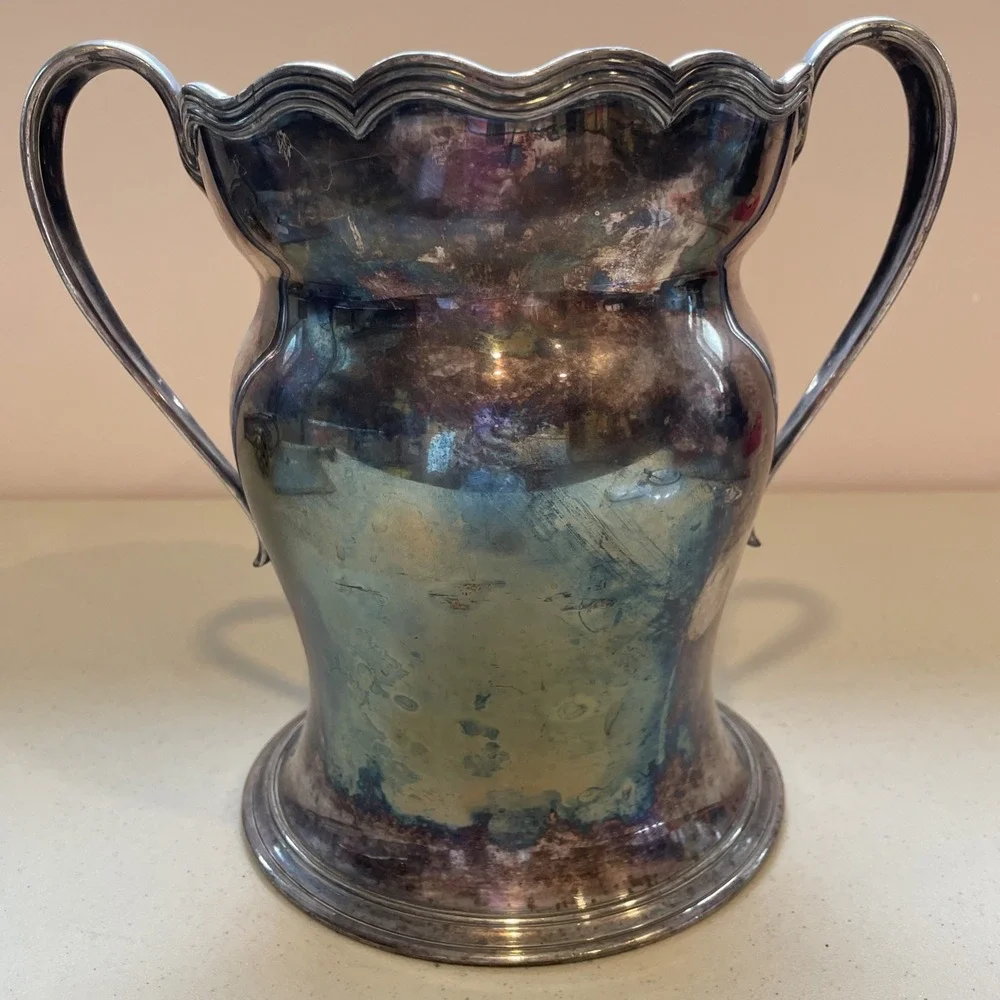 Antique Meriden B Company Silver Plated Loving Cup Trophy Urn Vase Ice Bucket